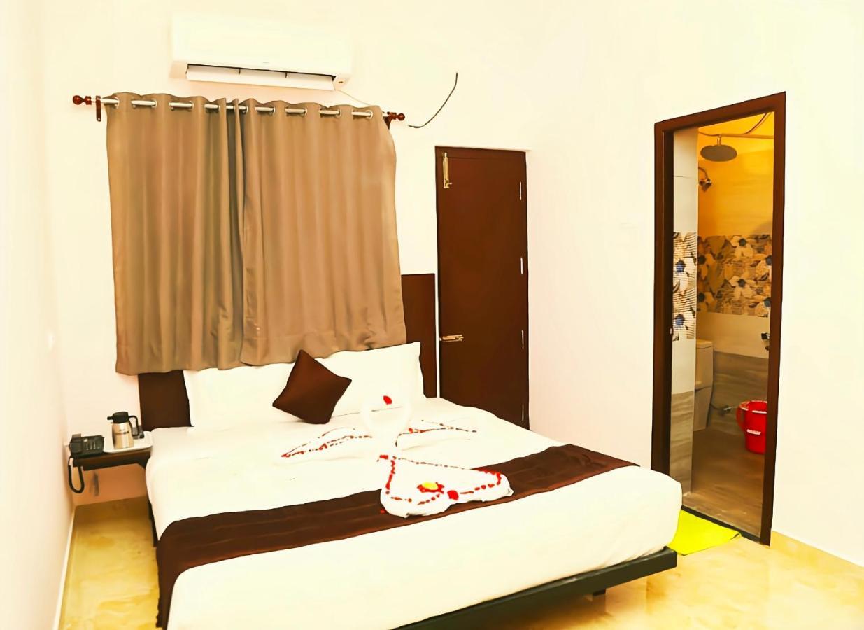 Hotel Rk - Temple Stay Thanjavur Eksteriør bilde